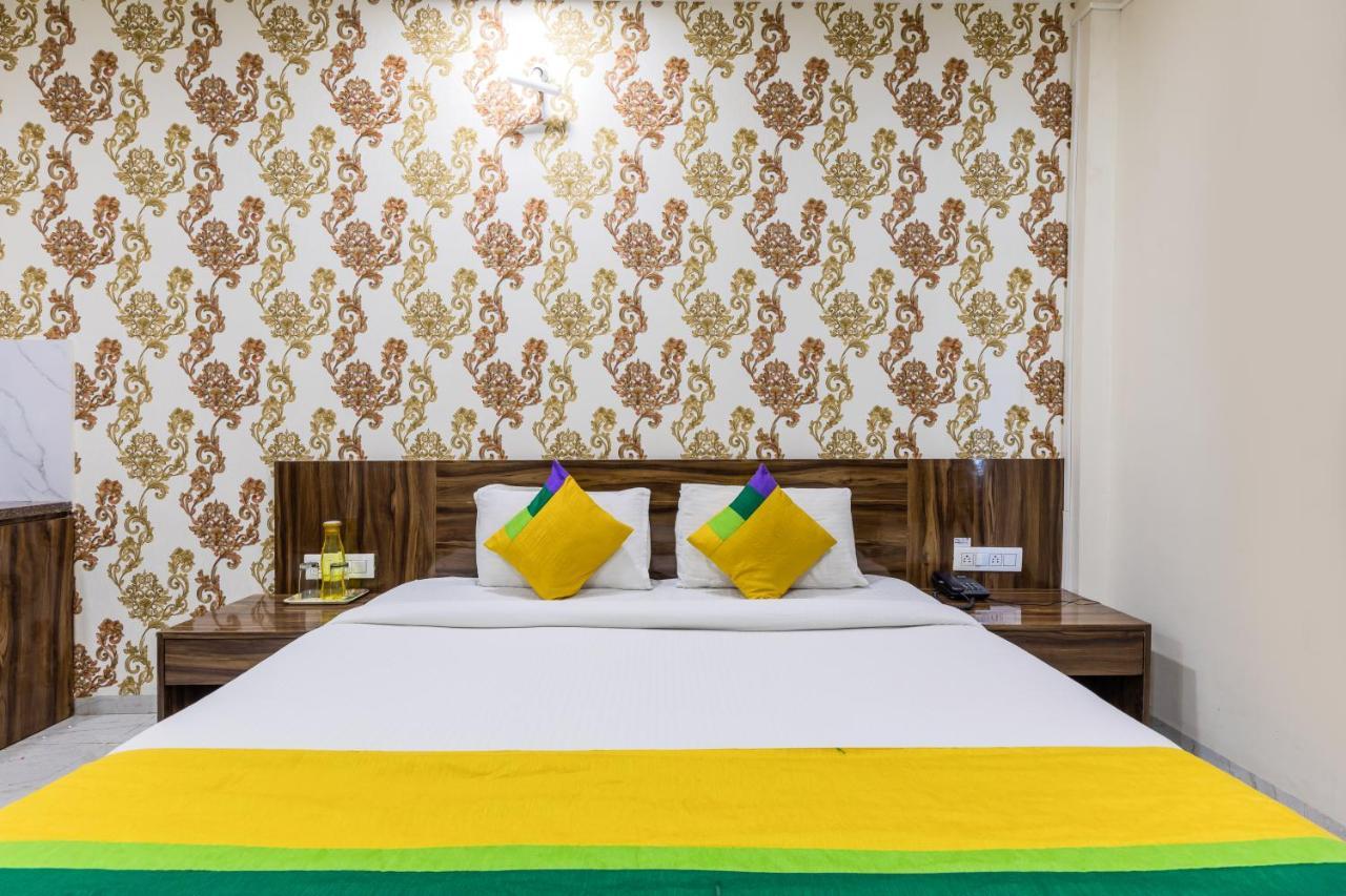 Treebo Trip Namaste Hotel Indaur Kültér fotó